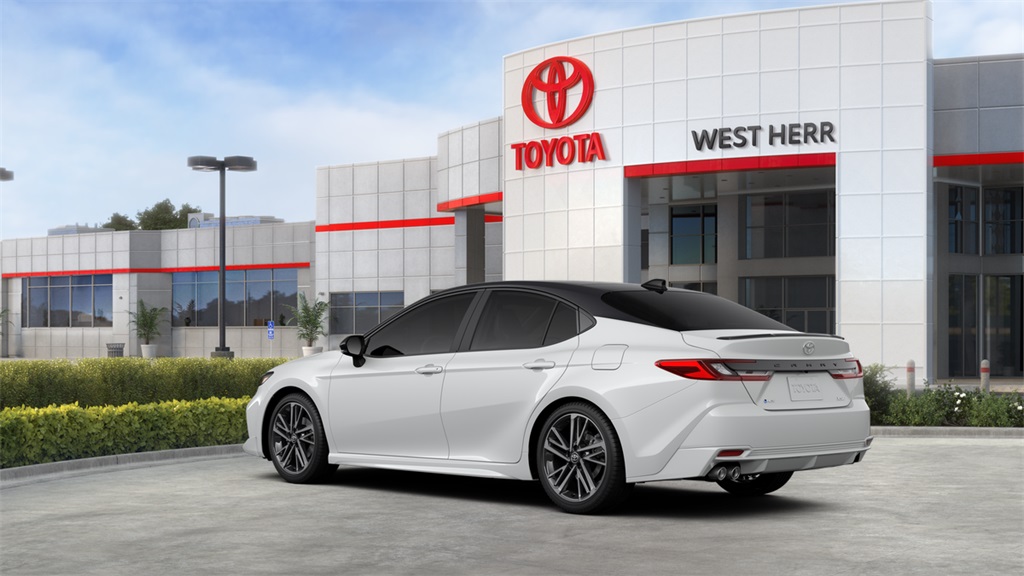 2026 Toyota Camry XSE Image 17 of 30