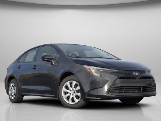 2026 Toyota Corolla Hybrid LE Image 3 of 29