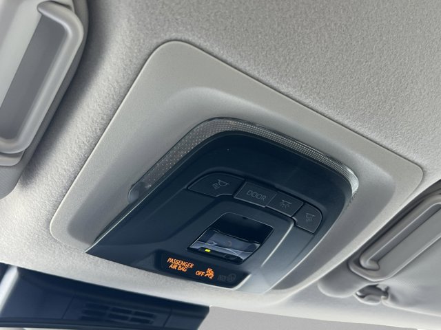 2026 Toyota Corolla LE Image 23 of 28