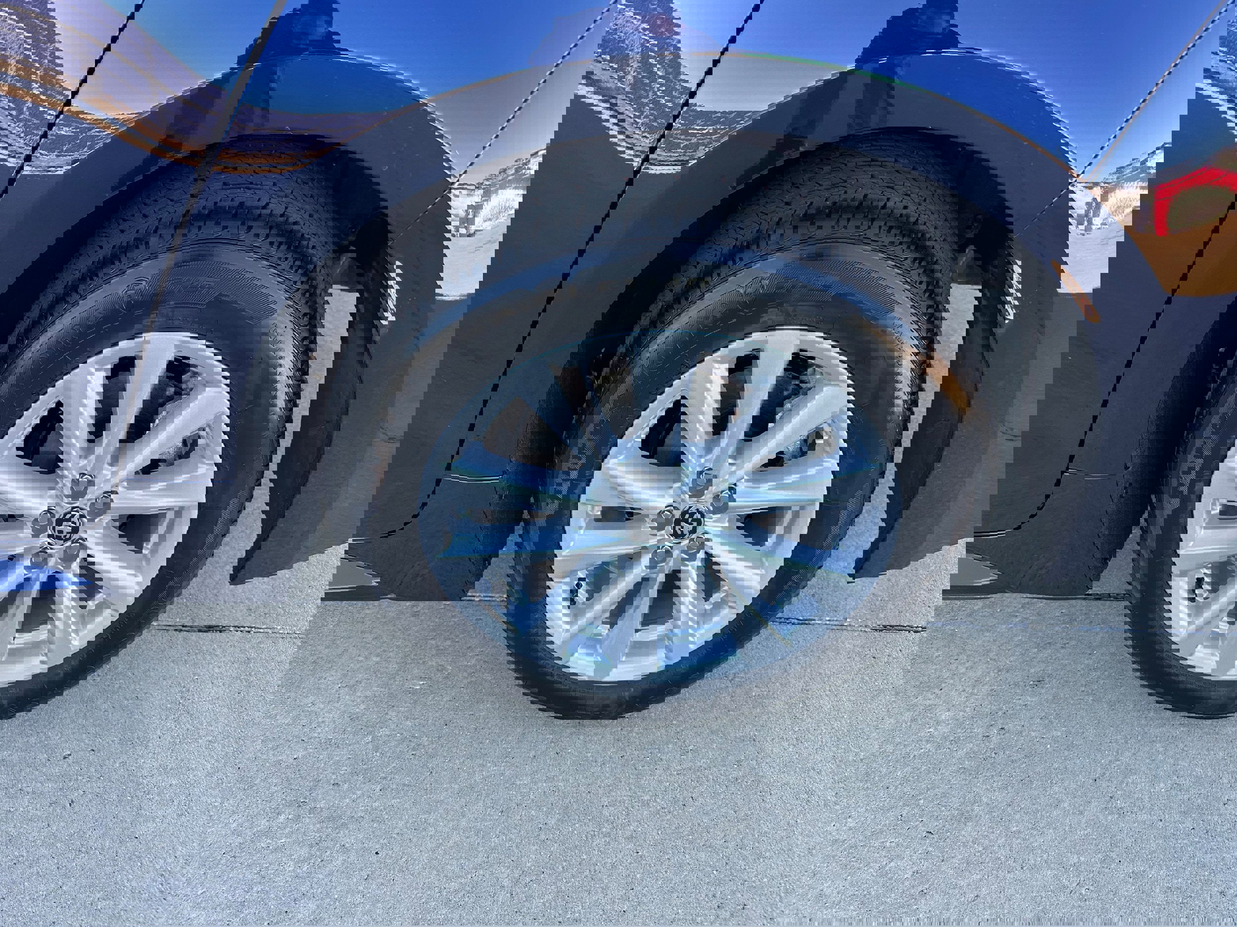 2026 Toyota Corolla LE Image 9 of 28