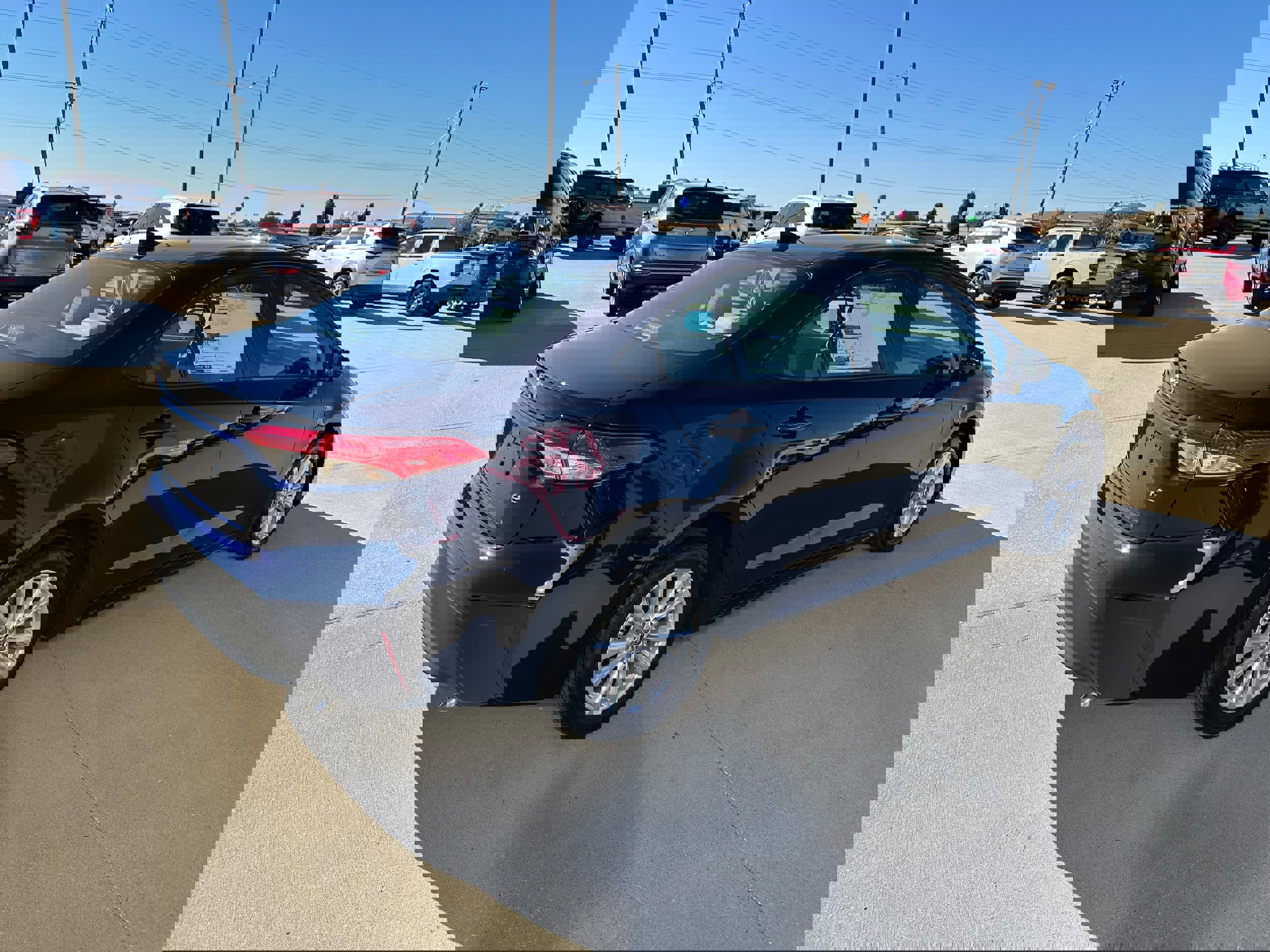 2026 Toyota Corolla LE Image 6 of 28