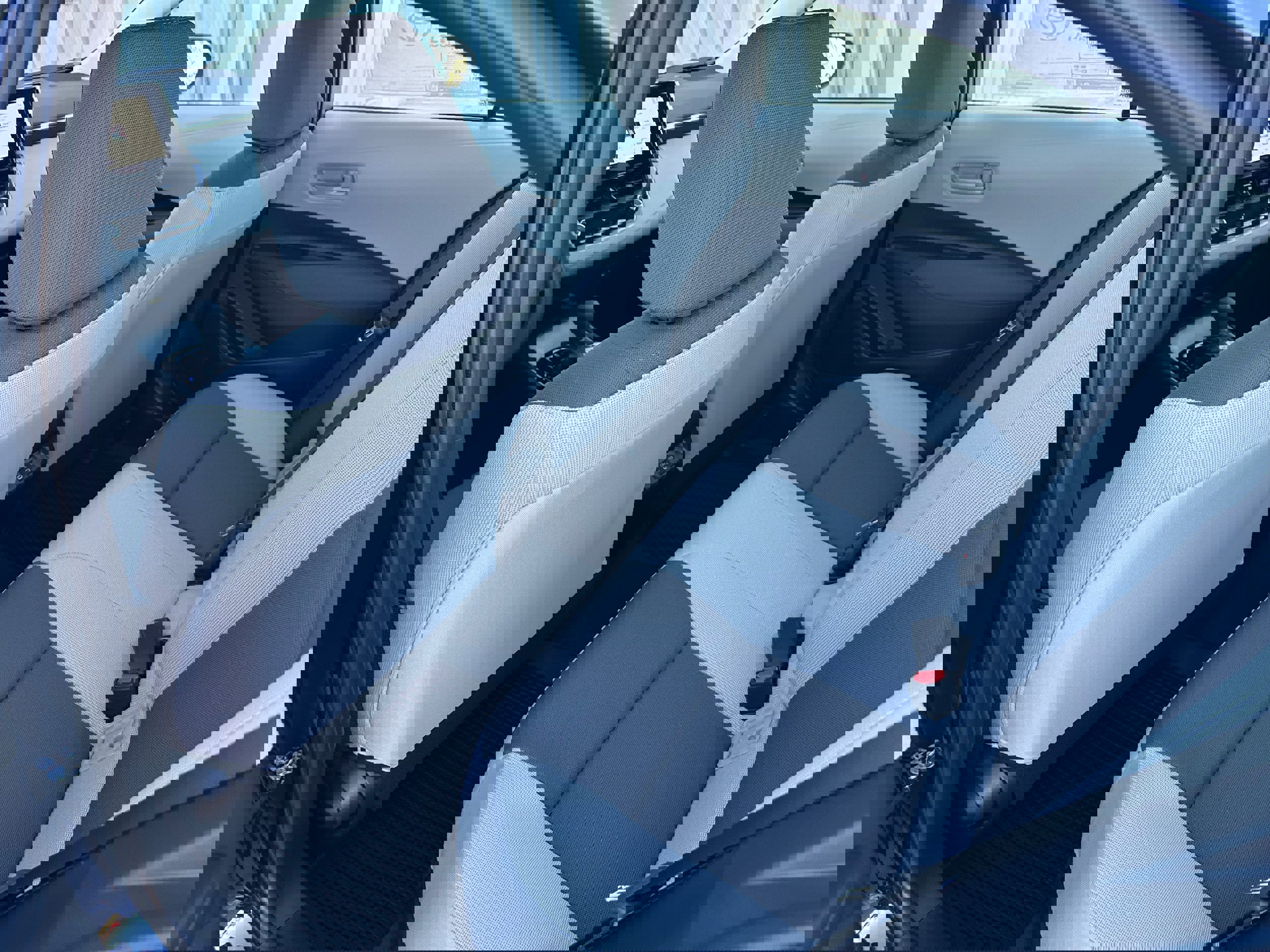 2026 Toyota Corolla LE Image 12 of 28