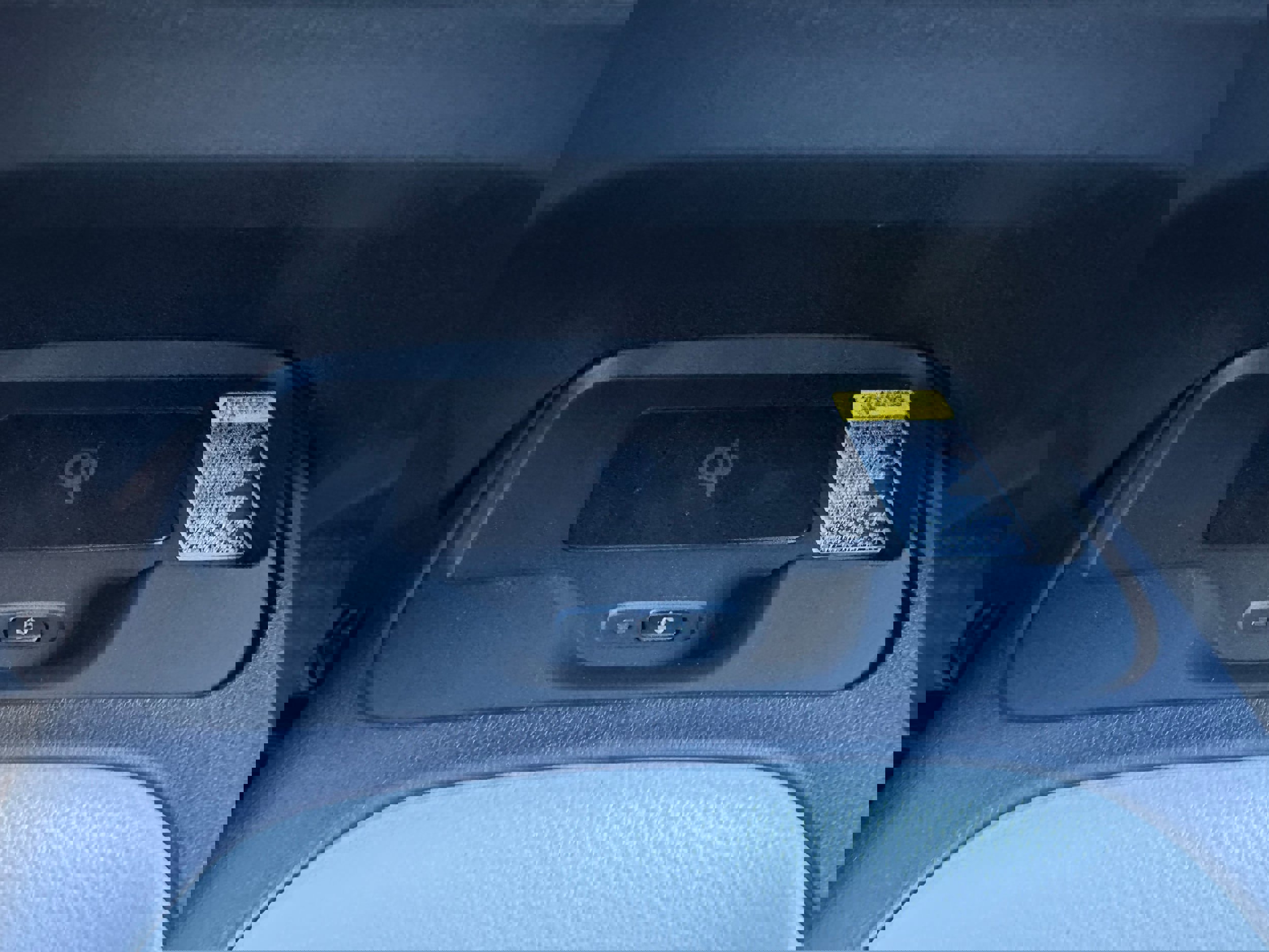 2026 Toyota Corolla LE Image 24 of 28