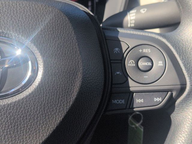 2026 Toyota Corolla LE Image 23 of 28