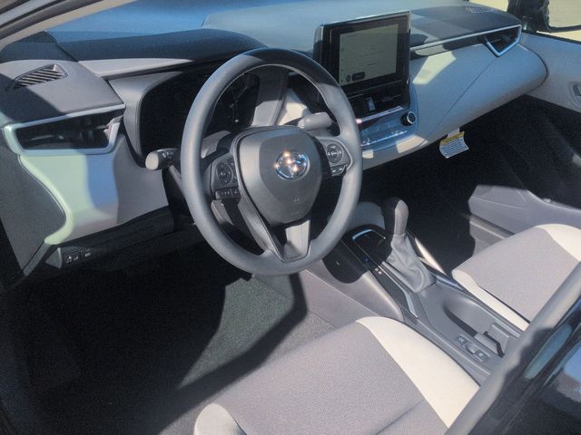 2026 Toyota Corolla LE Image 16 of 28