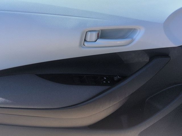 2026 Toyota Corolla LE Image 22 of 28