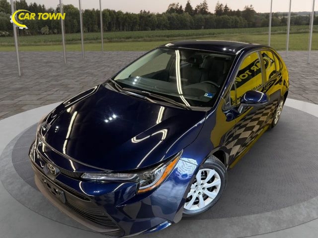 2026 Toyota Corolla LE Image 2 of 35