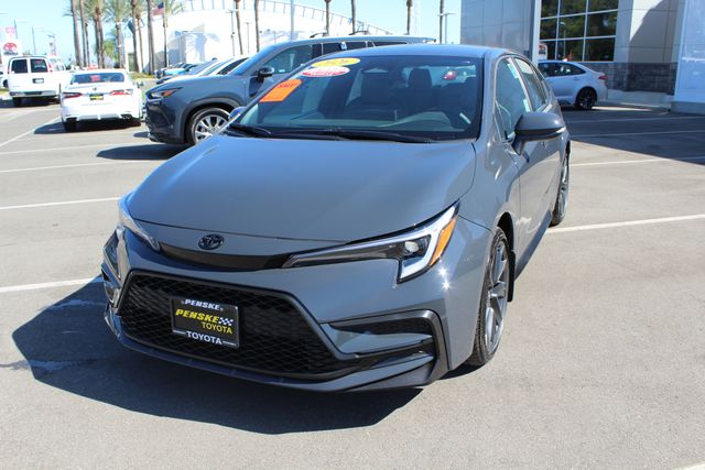 2026 Toyota Corolla SE Image 2 of 59