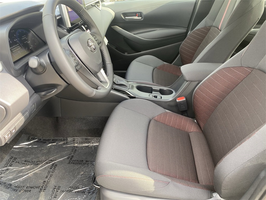 2026 Toyota Corolla SE Image 9 of 20