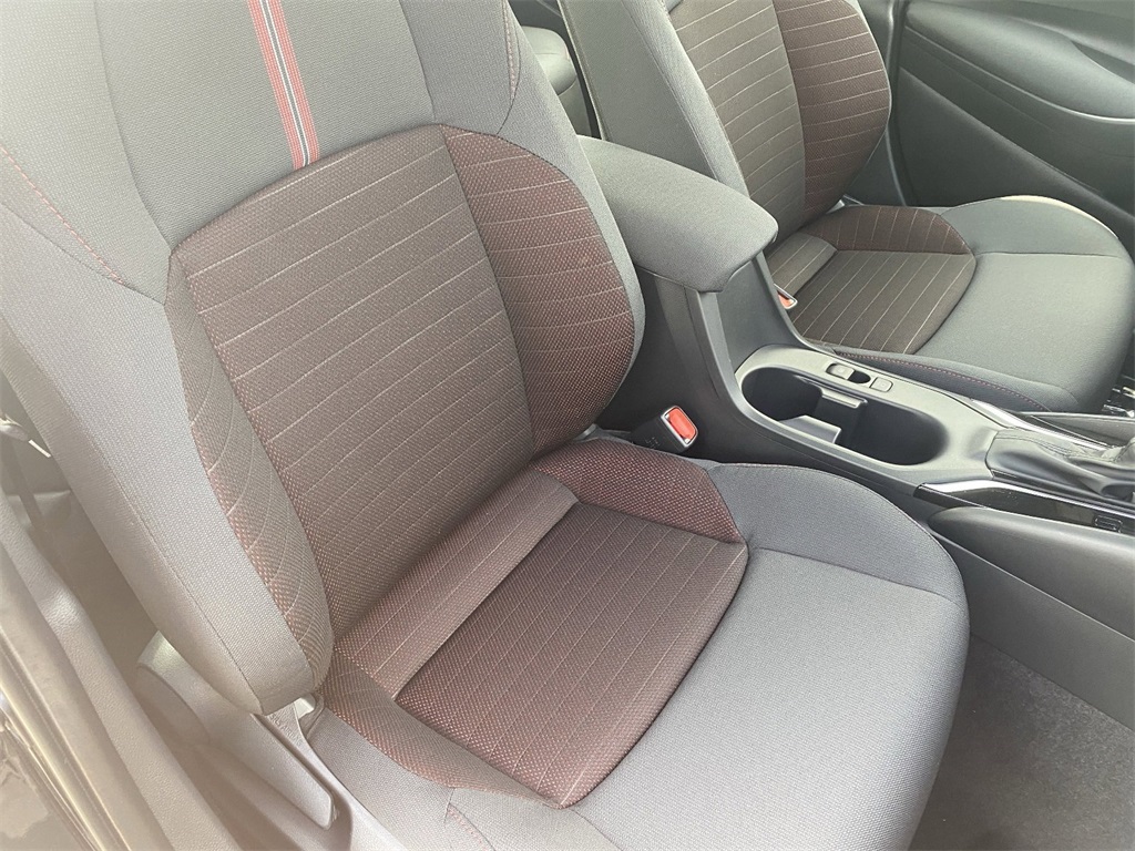 2026 Toyota Corolla SE Image 7 of 20