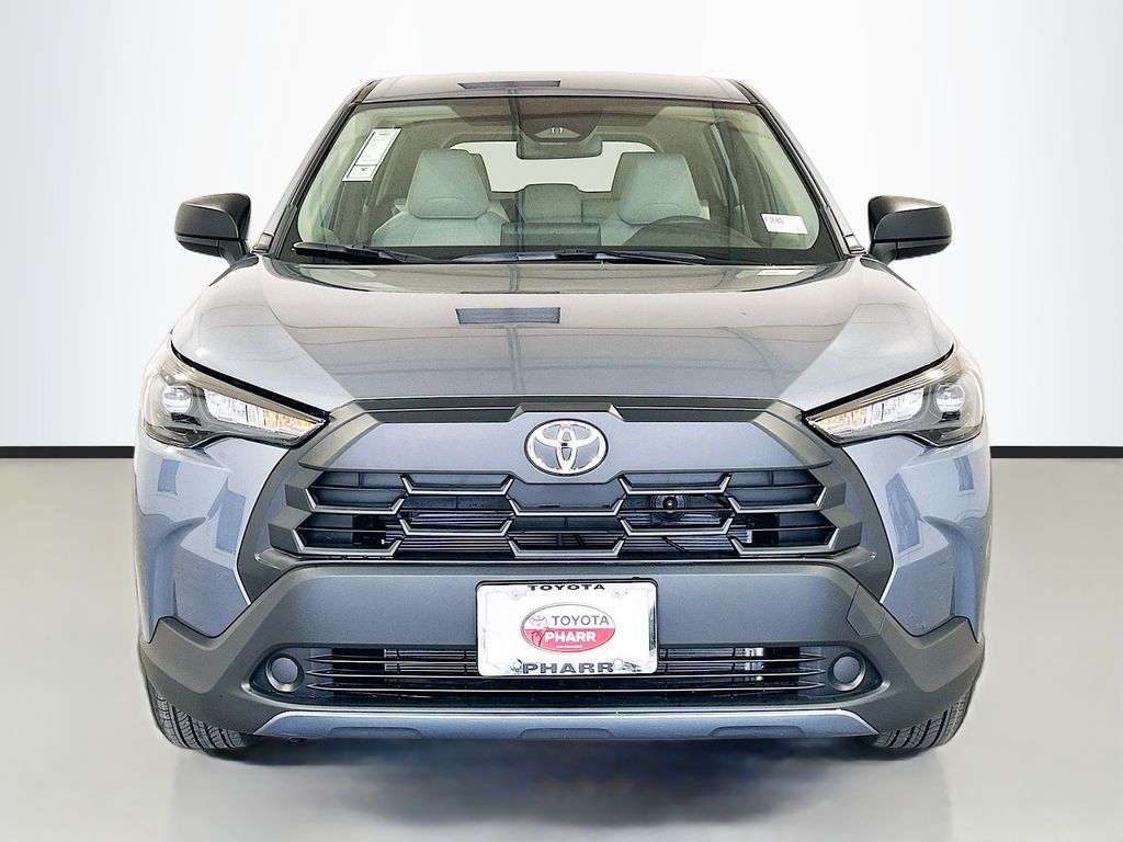 2026 Toyota Corolla Cross L Image 2 of 28