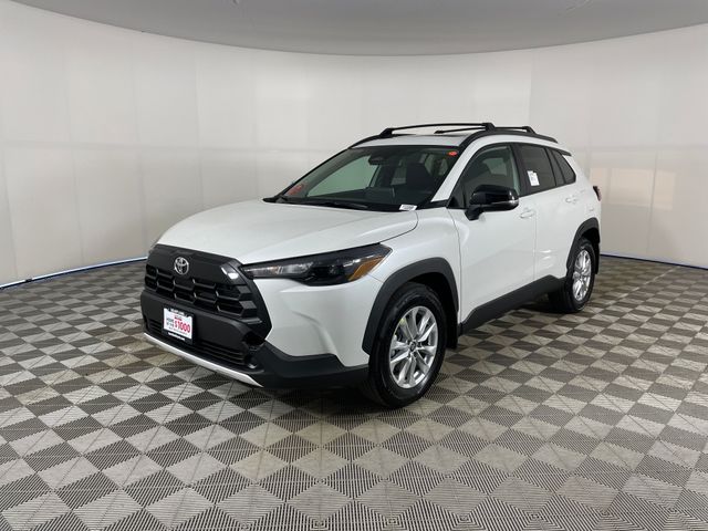 2026 Toyota Corolla Cross LE Image 1 of 7