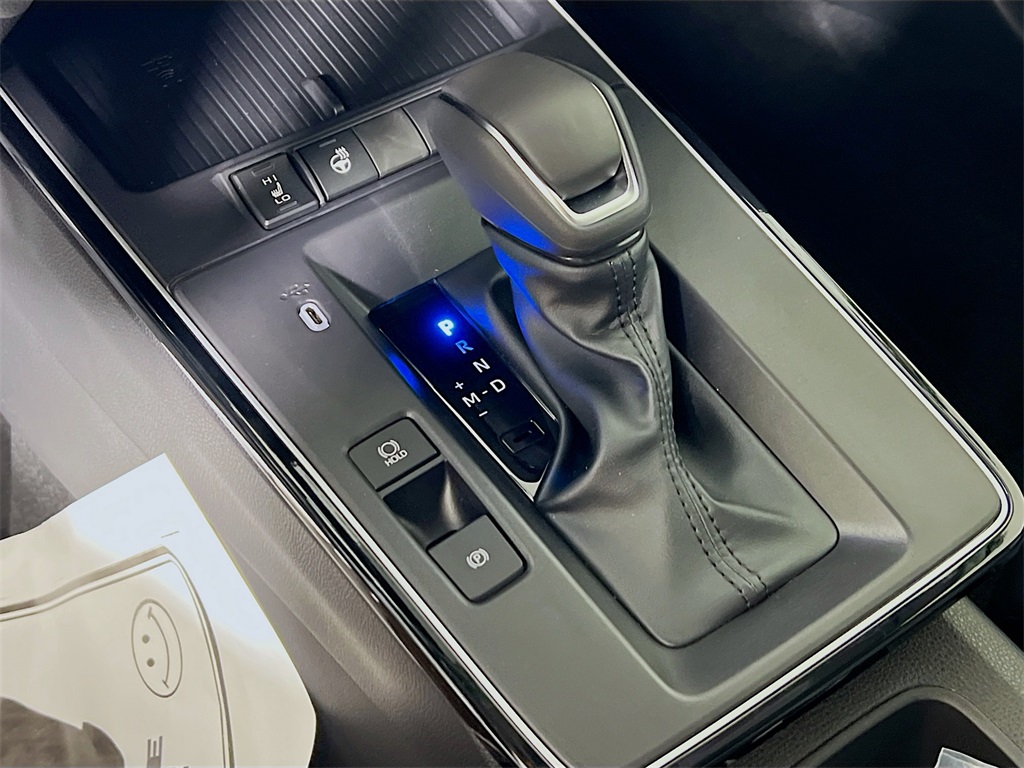 2026 Toyota Corolla Cross XLE Image 23 of 31