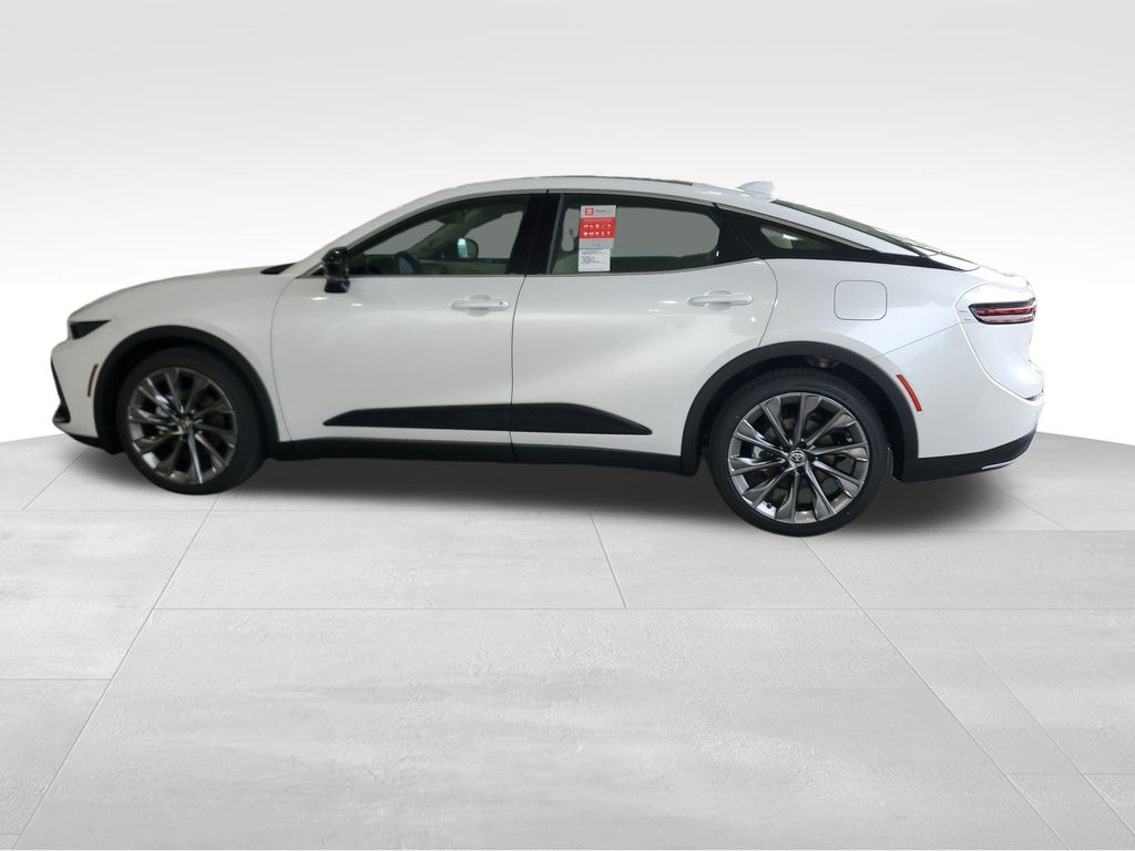 2026 Toyota Crown Limited Image 8 of 32