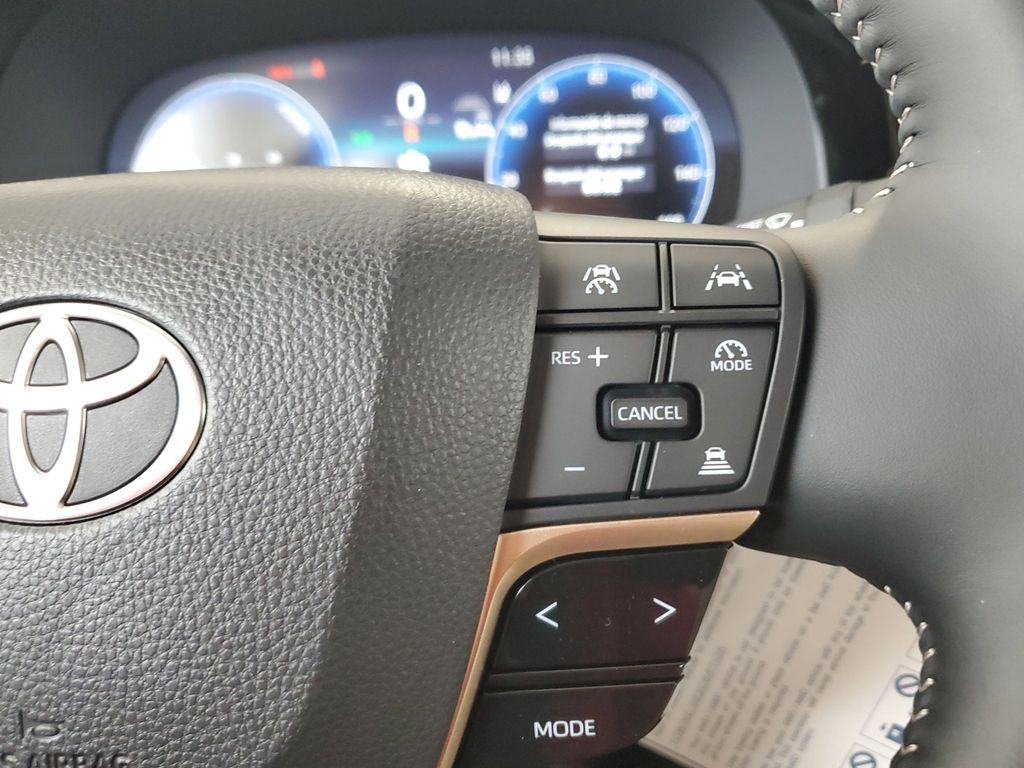 2026 Toyota Crown Limited Image 24 of 32