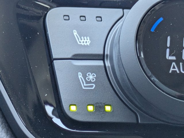 2026 Toyota Grand Highlander Limited Image 26 of 33