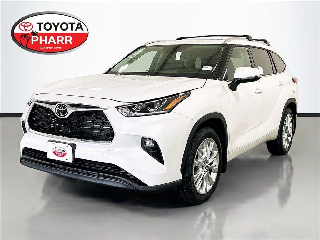 2026 Toyota Highlander Limited Image 1 of 32