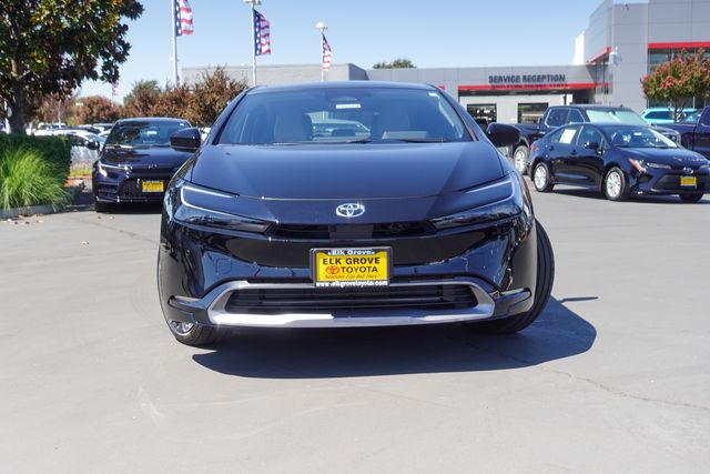 2026 Toyota Prius Limited Image 2 of 29