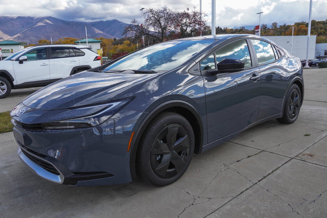 2026 Toyota Prius Plug-In Hybrid Image 1 of 42