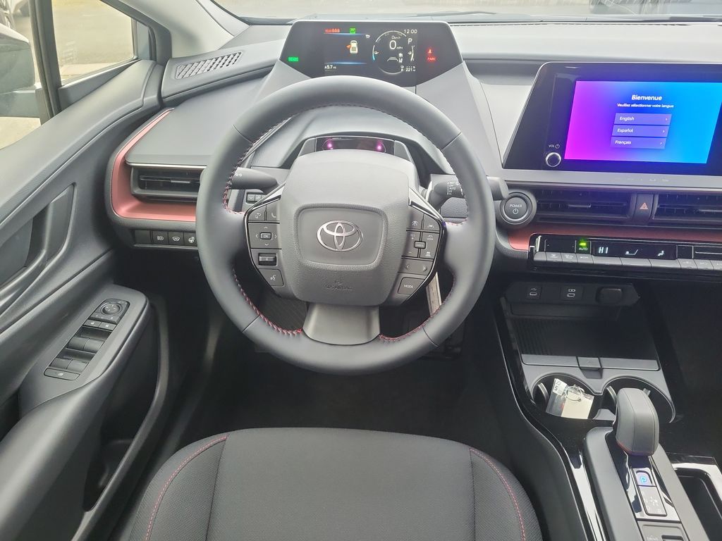 2026 Toyota Prius Plug-In Hybrid SE Image 16 of 31