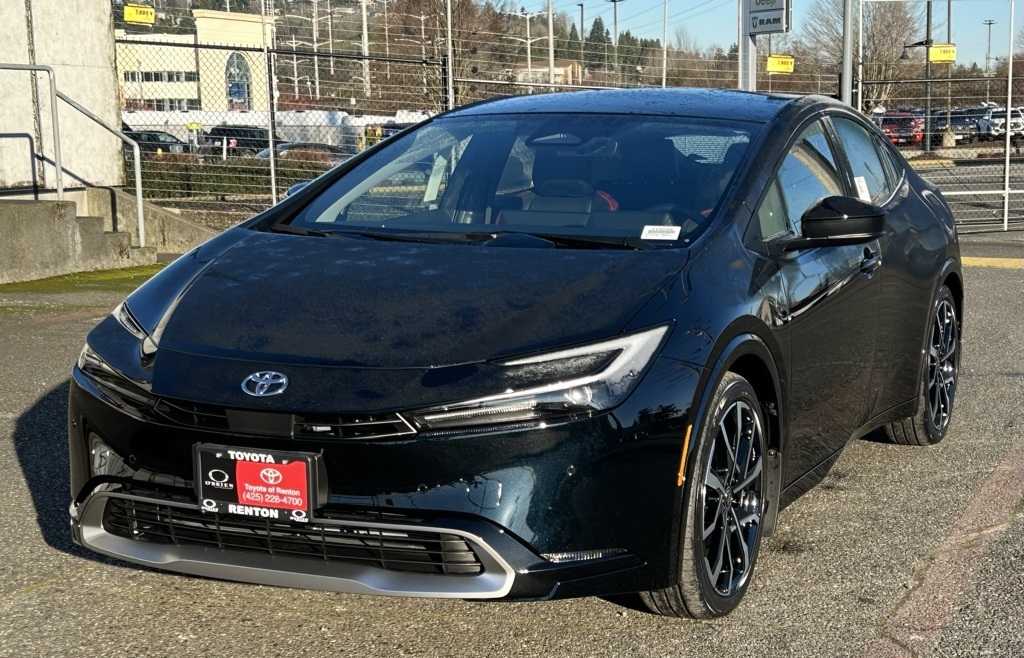 2026 Toyota Prius Plug-In Hybrid XSE Image 1 of 27