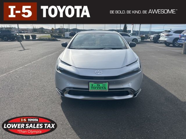 2026 Toyota Prius Plug-In Hybrid XSE Premium Image 2 of 24