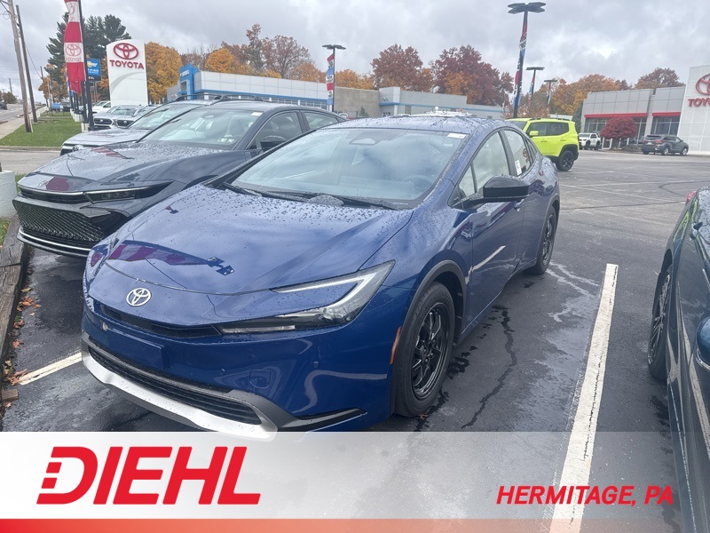 2026 Toyota Prius Plug-In Hybrid SE Image 1 of 5