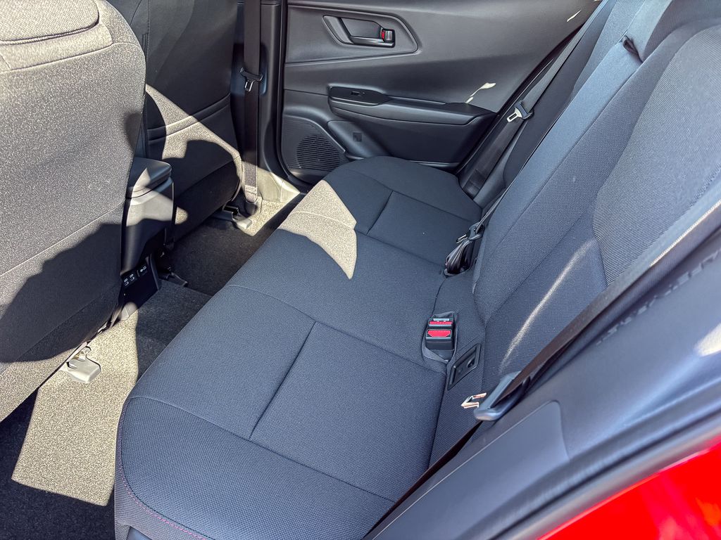 2026 Toyota Prius Plug-In Hybrid SE Image 10 of 25