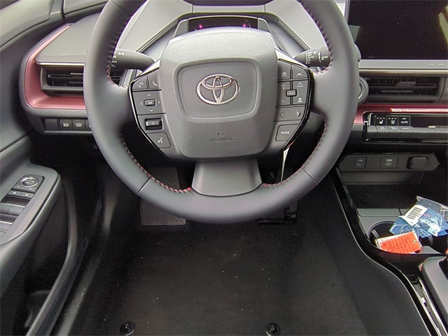 2026 Toyota Prius Plug-In Hybrid XSE Premium Image 7 of 9