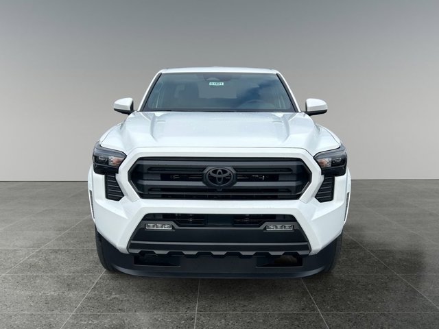 2026 Toyota Tacoma 4WD Image 2 of 36