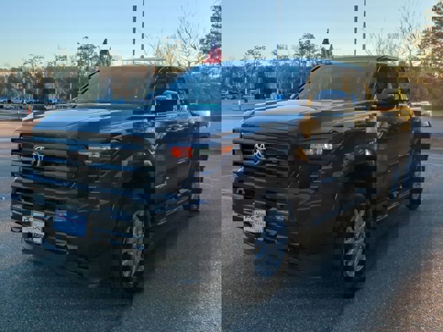 2026 Toyota Tacoma SR5 Image 1 of 27