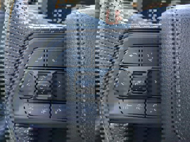 2026 Toyota Tacoma SR5 Image 21 of 27