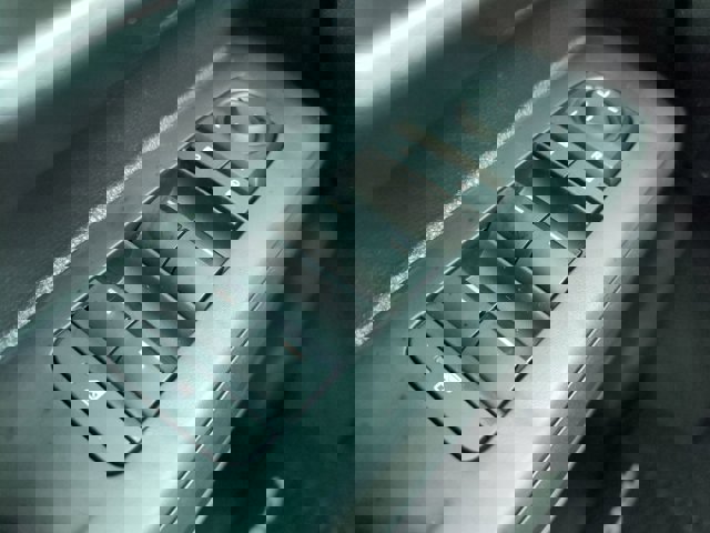 2026 Toyota Tacoma SR5 Image 20 of 27