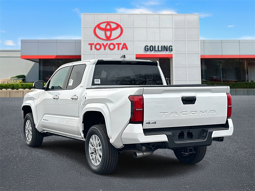 2026 Toyota Tacoma SR5 Image 5 of 31