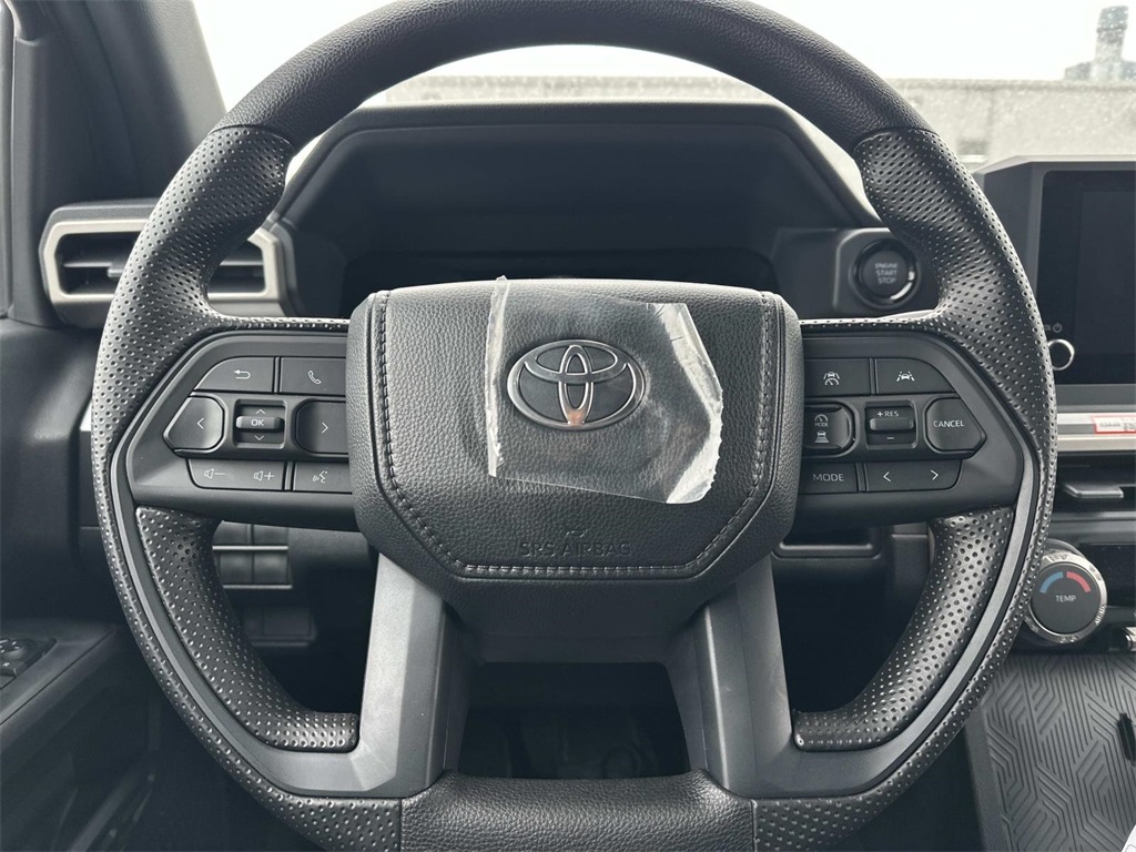 2026 Toyota Tacoma SR5 Image 14 of 31