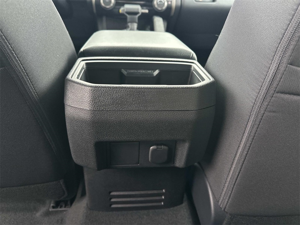 2026 Toyota Tacoma SR5 Image 20 of 31