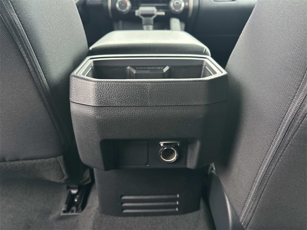 2026 Toyota Tacoma SR5 Image 19 of 31