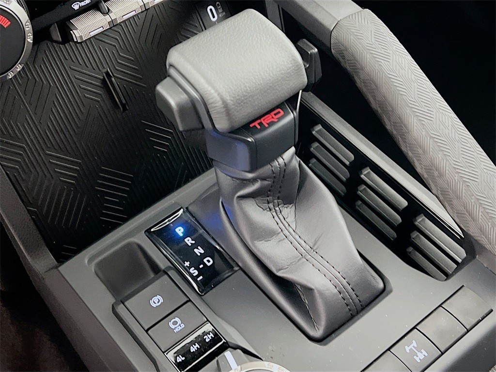 2026 Toyota Tacoma 4WD Image 21 of 31