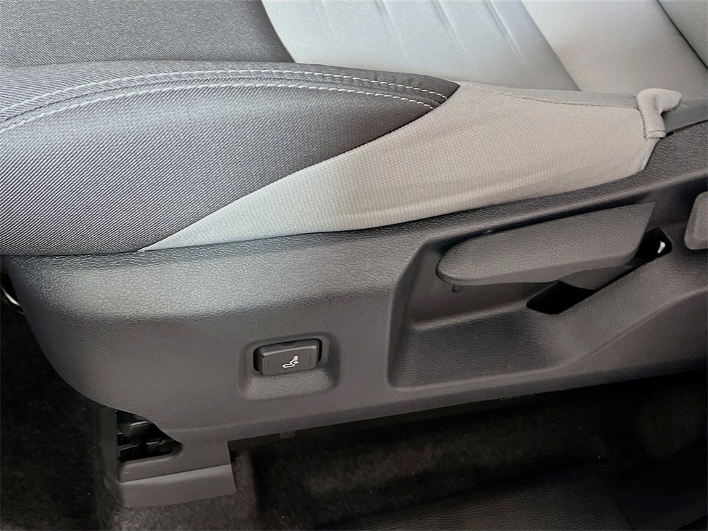 2026 Toyota Tacoma 4WD Image 27 of 31