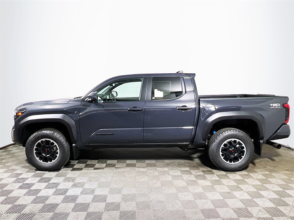 2026 Toyota Tacoma 4WD Image 8 of 31