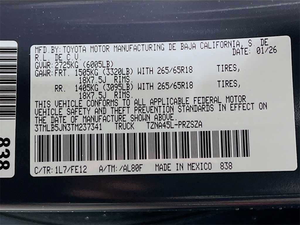 2026 Toyota Tacoma TRD Sport Image 25 of 31
