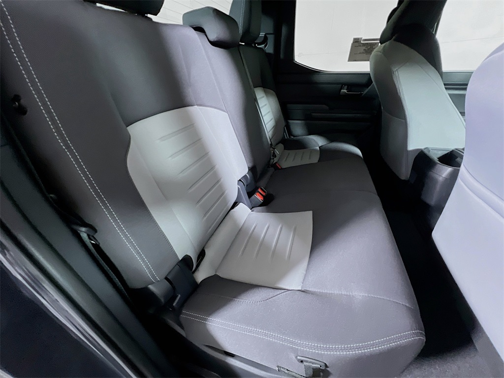 2026 Toyota Tacoma TRD Sport Image 10 of 31