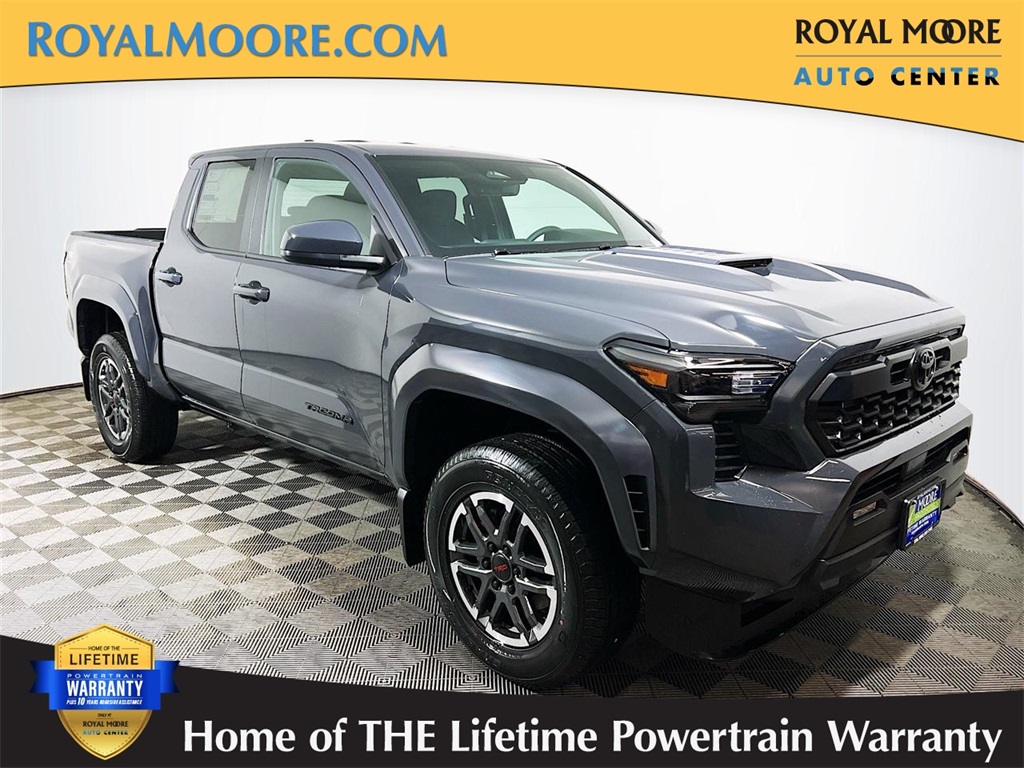 2026 Toyota Tacoma TRD Sport Image 3 of 31