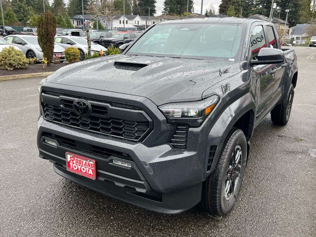 2026 Toyota Tacoma TRD Sport Image 1 of 25