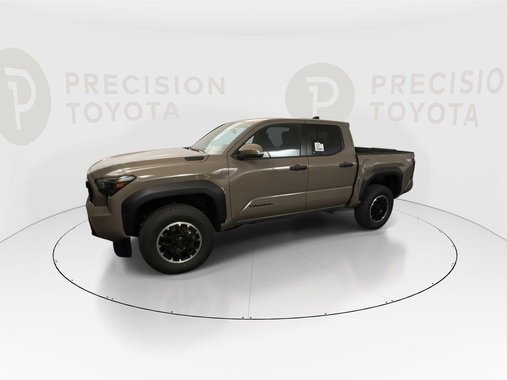 2026 Toyota Tacoma 4WD TRD Off Road Hybrid Image 3 of 32