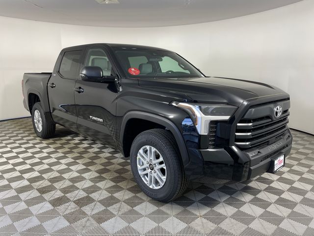 2026 Toyota Tundra SR5 Image 2 of 7