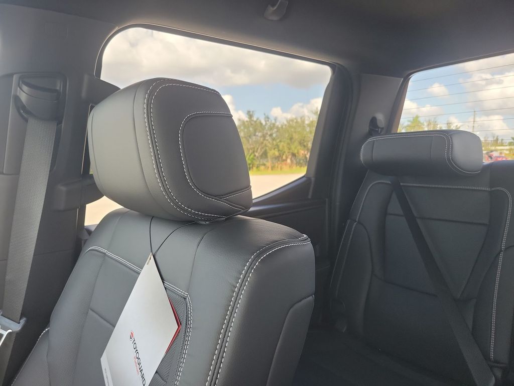 2026 Toyota Tundra Limited Image 15 of 49