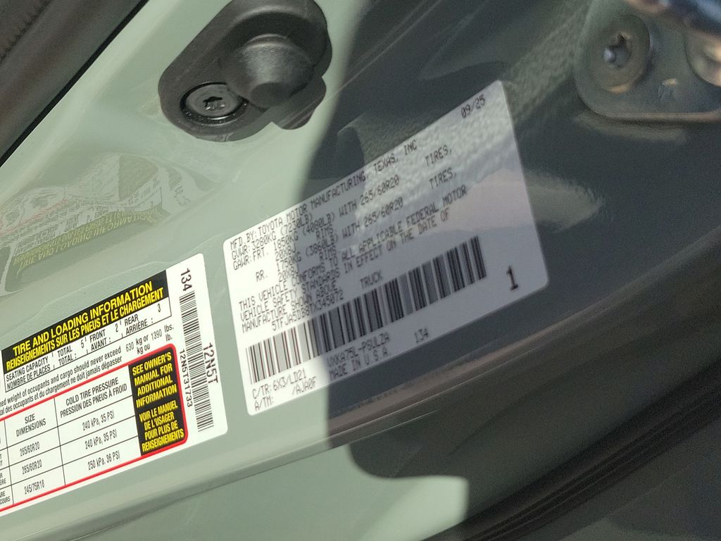 2026 Toyota Tundra Limited Image 42 of 49