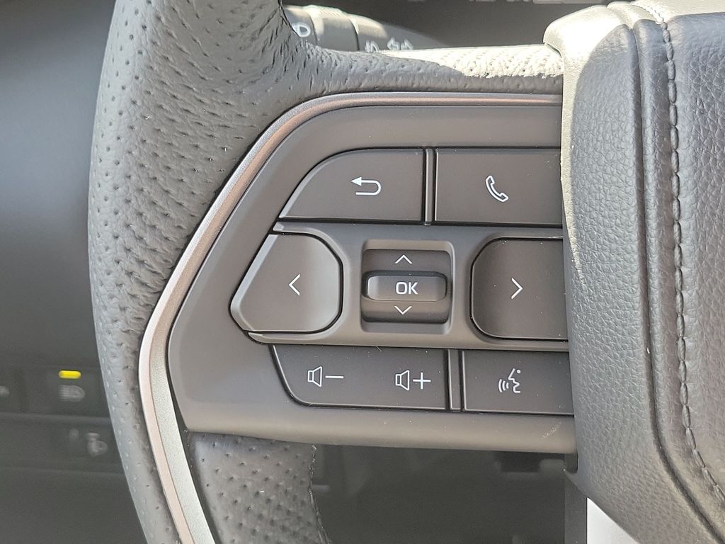 2026 Toyota Tundra Limited Image 40 of 49