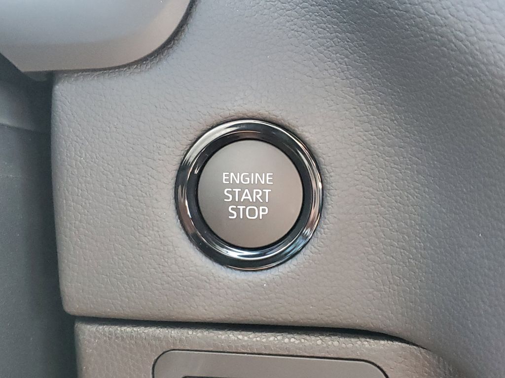 2026 Toyota Tundra Limited Image 23 of 32